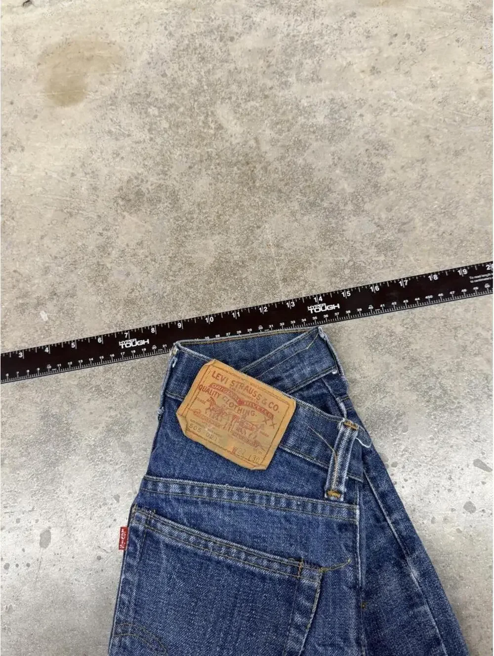 vintage levis 505 blue straight leg made in usa jeans size 27 x 30